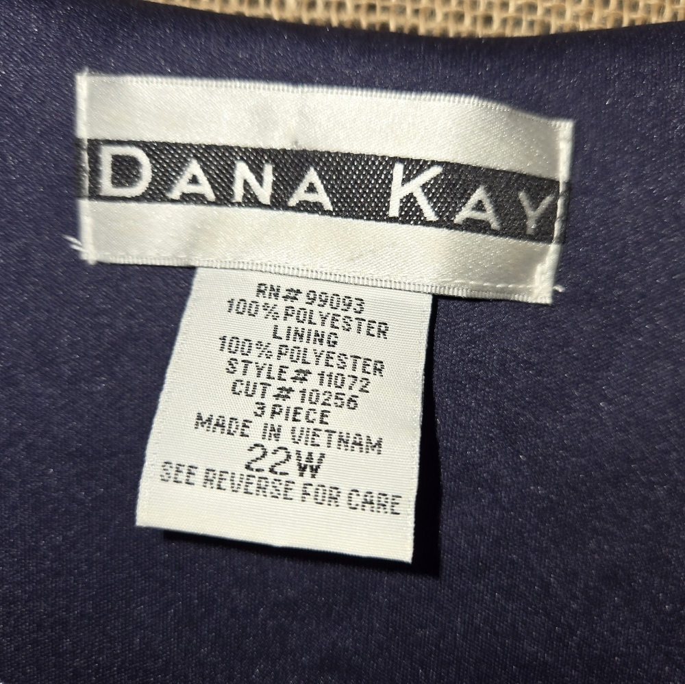 Women's Dana Kay Wavy Stripe Black White Lined In Navy Sleeveless Top Size 22W - Picture 4 of 7